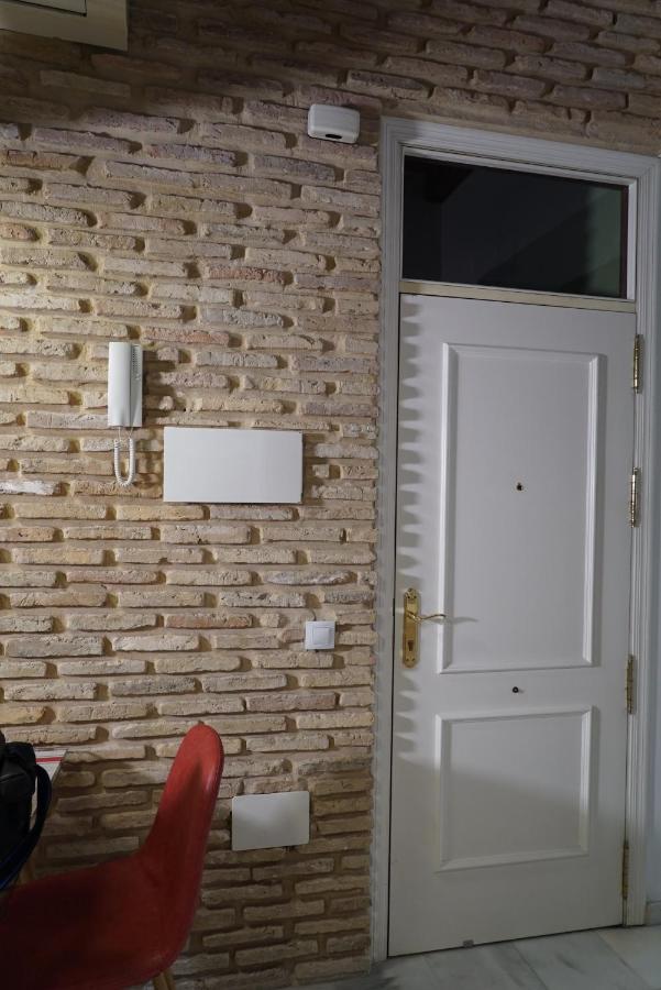Balcon Giralda Center & Sweet Apartment Севиля Екстериор снимка